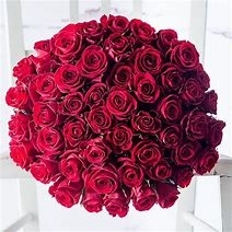 50 red roses Hat box